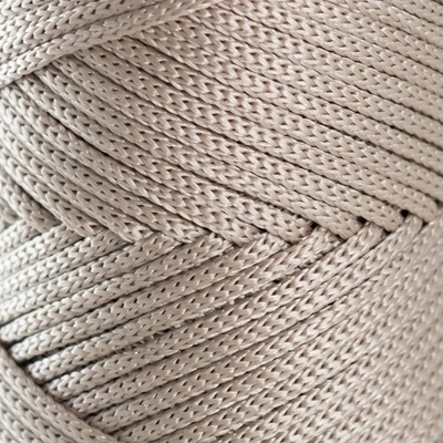 Hobby Trend PP. XL Macrame 3 mm - 030 Bílá káva