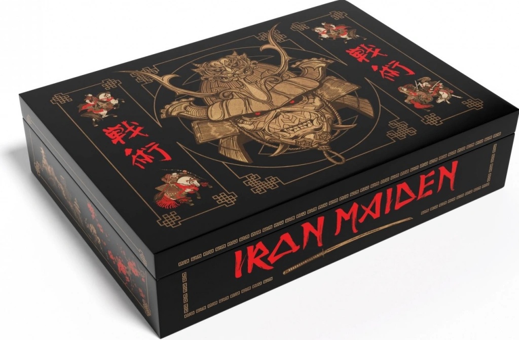 Iron Maiden Senjutsu Deluxe BoxSet 2CD BD od 1 850 Kč - Heureka.cz
