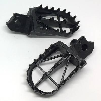 Stupačky DRC WIDE FOOTPEG SUZUKI RM-Z 450 rok 10-24
