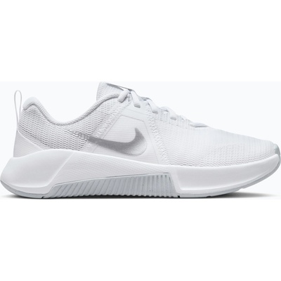 Дамски обувки за тренировка Nike MC Trainer 3 white/photon dust/metallic platinum