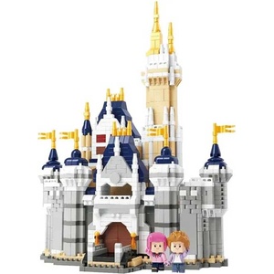 Koco bricks Детски конструктор Замък на влюбените - 1274 части (k04017)