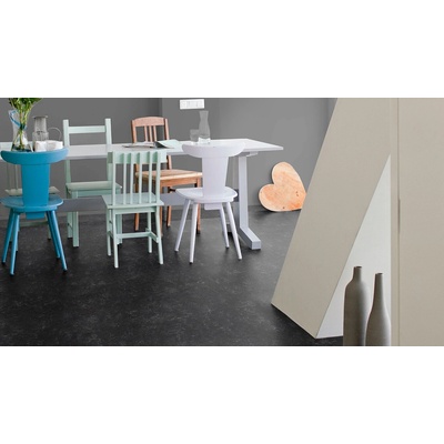 Forbo Marmoleum marbled fresco Black 2939 2 mm 2 bm
