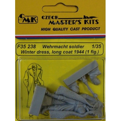 CMK US WW II Soldier w/winter coat and an M1 rifle Belgium 1944 1 fig. 1:35