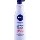 Tělová mléka Nivea Cherry Blossom & Jojoba Oil tělové mléko s olejem 200 ml