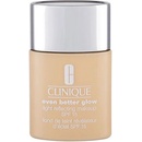 Clinique Make-up pro rozjasnění pleti SPF15 Even Better Glow Light Reflecting make-up SPF15 WN 04 Bone 30 ml