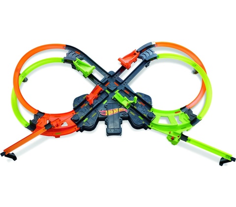 Hot Wheels Obrovská bouračka