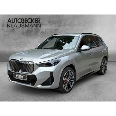 BMW iX1 xDrive30 M Sport Pro 225 kW