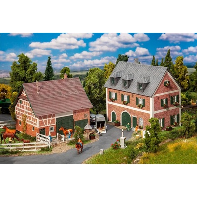 Faller Къща с конна база (130542)