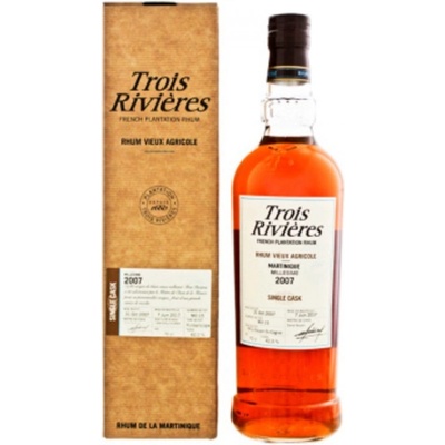 TROIS RIVIERES R.E 2007 42% 0,7 l (karton)