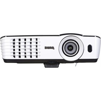 BenQ TH681