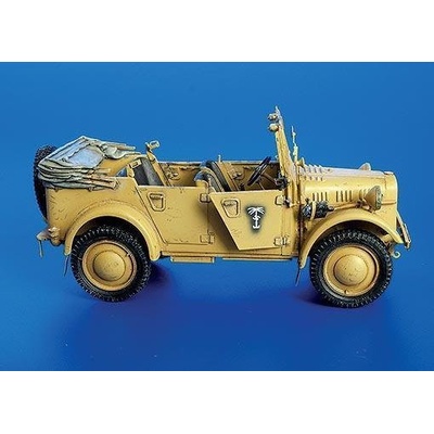 Plus Model German light car Kfz.1 1:35