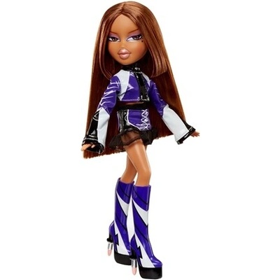 Bratz Pop Starz Yasmin Módní Panenka se sběratelským přívěskem