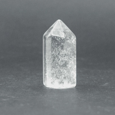 Milujeme Kameny Křišťál - obelisk mini