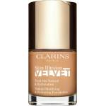 Clarins Skin Illusion Velvet течен фон дьо тен с матов завършек с подхранващ ефект цвят 112C 30ml