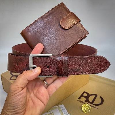 Luxusní bordo kožený set s monogramem poctivá profesionální práce