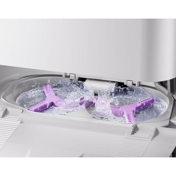 Image 1 of Eureka J15WH