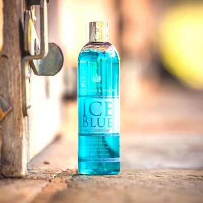 Carr & Day & Martin Chladivý gel na nohy Ice Blue 500 ml