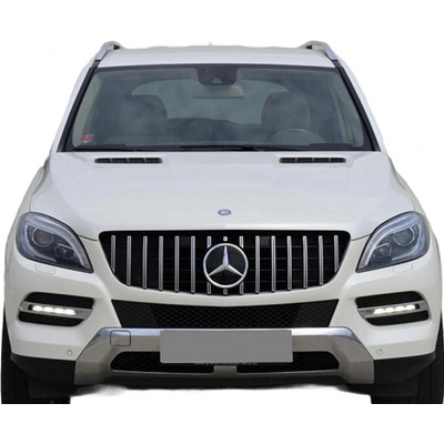Maska Mercedes Benz ML W166 (2012-2015) GT vzhled – černá s chromem
