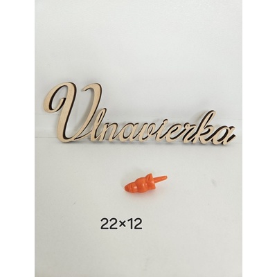 Plastovy nos mrkvá na zapichovanie 22*12mm