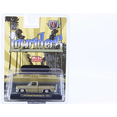 M2 Machines Chevrolet Cheyenne 10 Pick Up 1973 1:64
