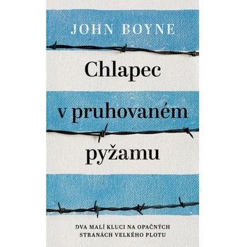 Chlapec v pruhovaném pyžamu