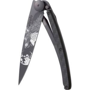 DEEJO 1gc104 tattoo black carbon / Ултралеко джобно ножче с карбонова дръжка и татуировка (1gc104)