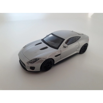Bburago Model auta Jaguar F Type R Dynamic 1:43