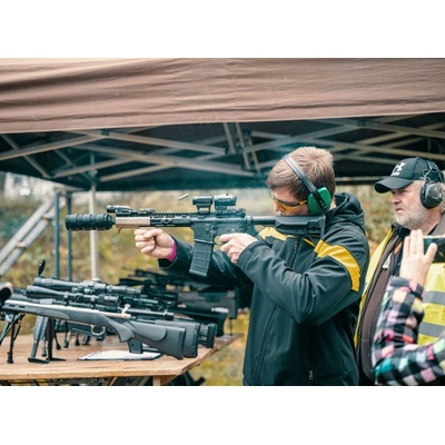 Zážitková střelba z 18 zbraní – Zboží Dáma