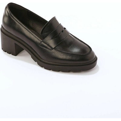 Kožené mokasíny na podpatku černá