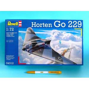 Revell Plastic ModelKit самолет 04312 - Horten Go-229 (1: 72)