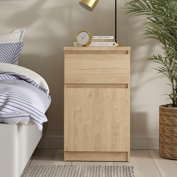 Нощно шкафче Naia с 1 врата и 1 чекмедже Jackson Hickory