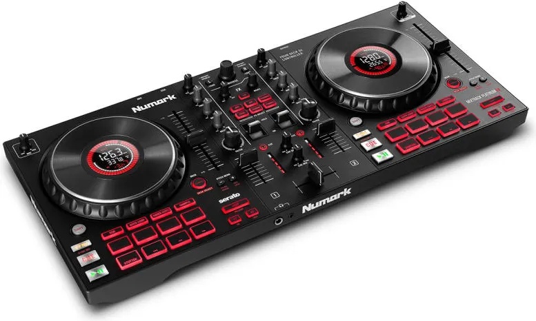Numark Mixtrack Platinum FX