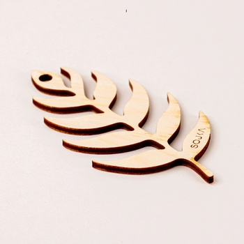 SOJKA Dřevěná vůně do auta - Větvička