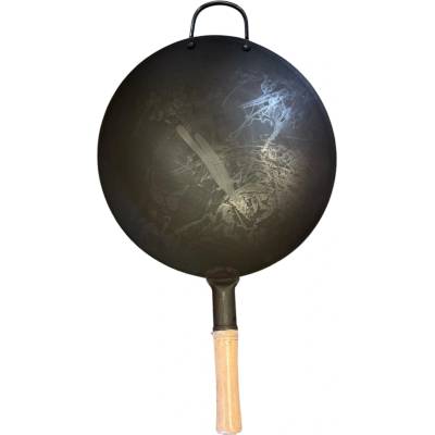Tradičně ručně kovaná železná pánev 38 cm černá