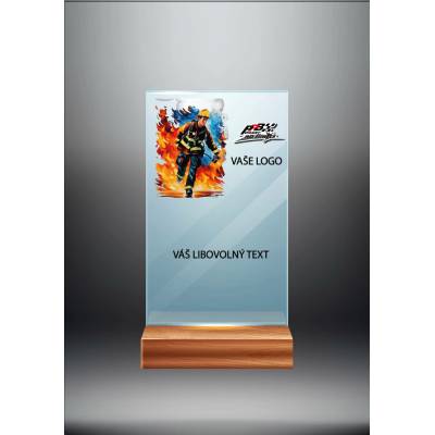 Skleněná trofej na dřevěném podstavci Hasič Výška: 17 cm