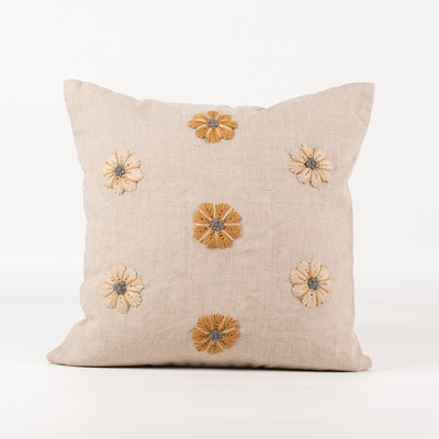 Takoy Ručně vyšívaný lněný polštář 45x45 jemné kvítky BOHO COLLECTION-HT-01068 | 45 x 45 cm