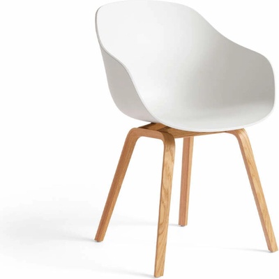 HAY AAC 222 Lacquered Oak Veneer / white