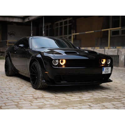 Zážitková jízda autem Dodge Challenger