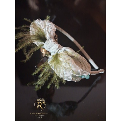 Radi handmade Диадема панделка тюркоаз със зелени пера (993)