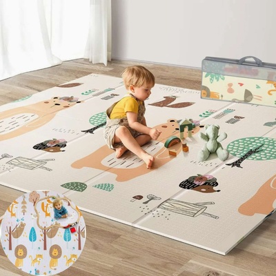 Pepita Двустранно сгъваемо килимче за игра Pepita 150x200cm - Горски животни (DE-XPE201815)