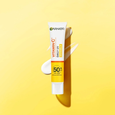Garnier Skin Naturals Vitamin C denní rozjasňující UV fluid 40 ml
