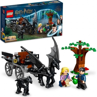 LEGO® 76400 Rokfort: Koč a testrálovia