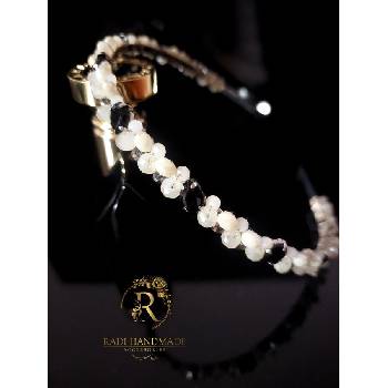 Image 1 of Radi handmade Официална диадема с екрю кристали и черни камъни (561)