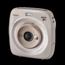 Klasické fotoaparáty FujiFilm Instax Square SQ20