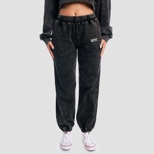 GymBeam Дамски джогъри Aura Washed Black XXL