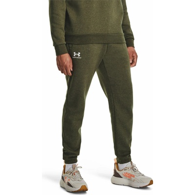 Under Armour Essential Fleece joggers zelená