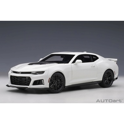 Chevrolet Camaro ZL1 2017 bílá AUTOart 1:18