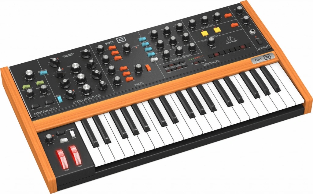 Behringer POLY D