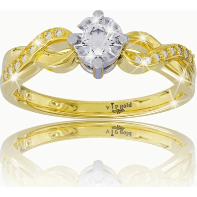 VIPgold Zlatý prsteň s bielymi zafírmi v žltom zlate SA3086z S