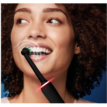 Image 1 of Oral-B Pro 3 3000 Cross Action Black Edition